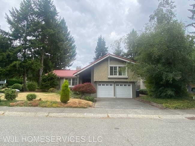 Building Photo - 4 br, 2.5 bath House - 15802 SE 47th St