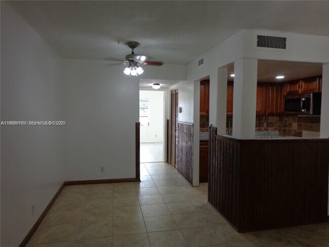 Building Photo - 2901 NW 47th Terrace