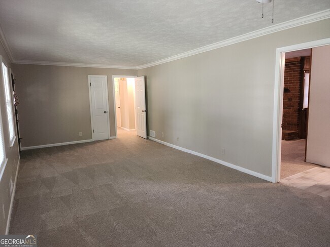 Foto del edificio - 1316 White Oak St SE