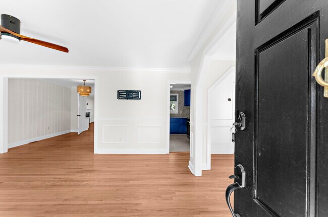 Foto del edificio - 774 Creekside Dr