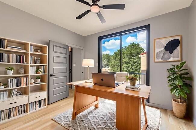 Foto del edificio - 1707 Spyglass Dr