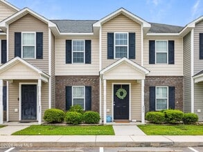 Building Photo - 229 Glen Cannon Drive