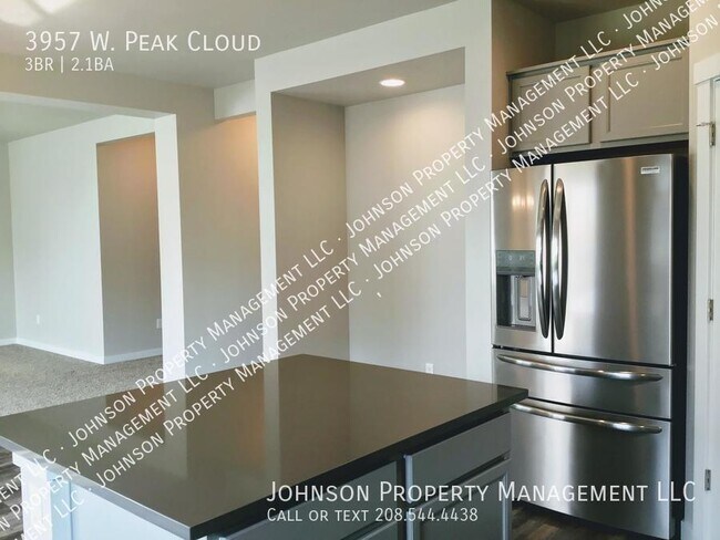 Building Photo - 3957 W Peak Cloud Dr