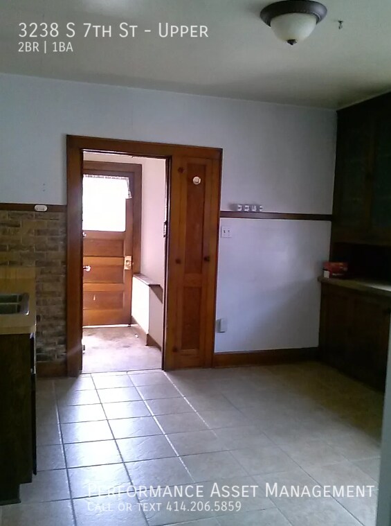 Foto del edificio - 3238 S 7th St