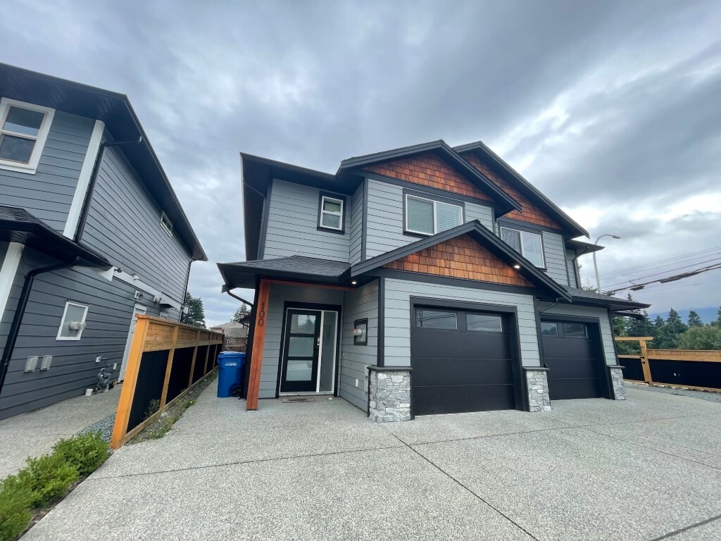 Primary Photo - 100 Blackburn Pl