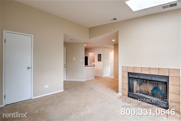 Building Photo - 1329 E Wyndham Cir