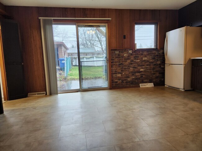 Foto del edificio - 7713 Brookhaven Ave