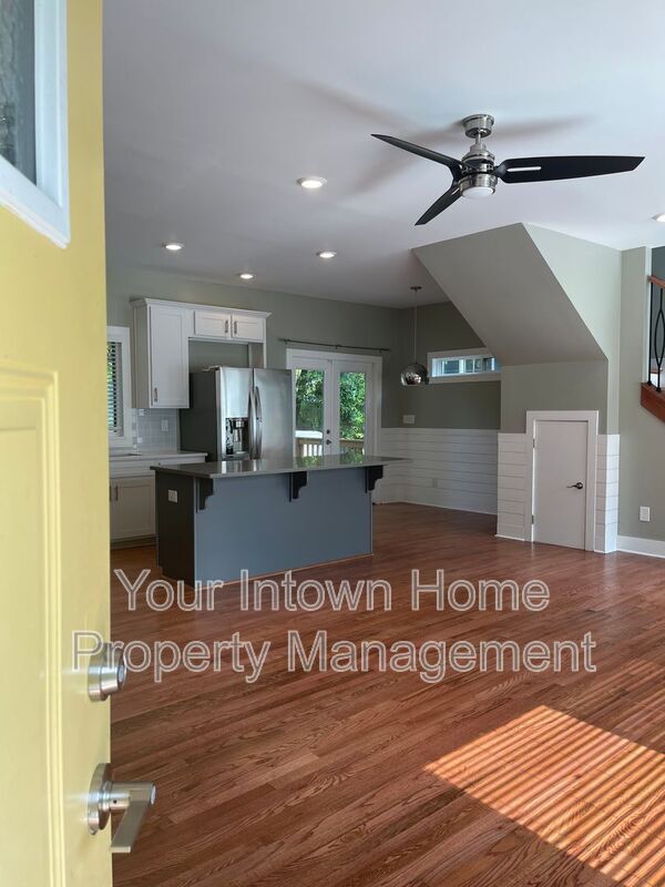 Photo - 797 Brownwood Ave SE House