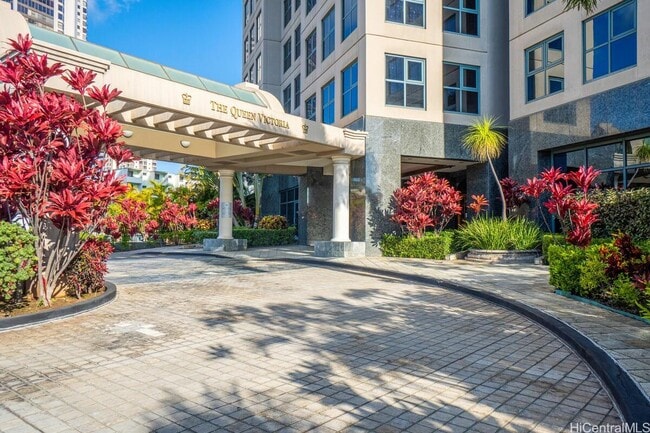 Building entrance - 1080 S Beretania St
