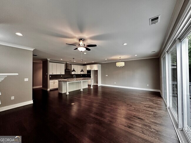 Building Photo - 207 Bellehaven Pl