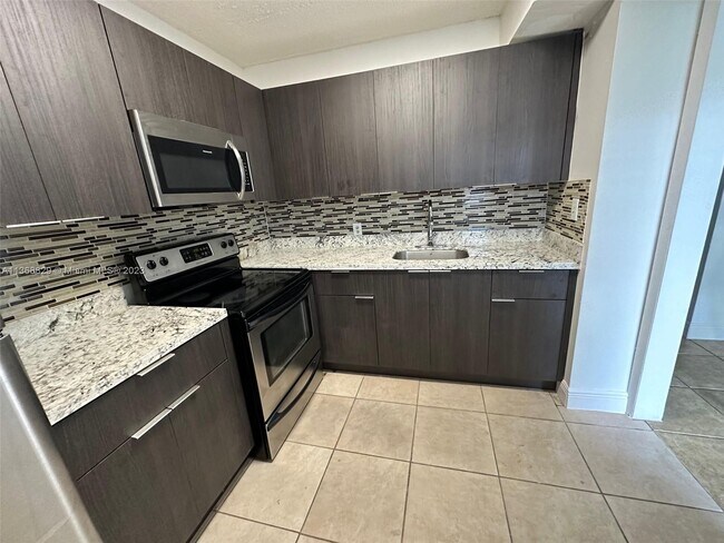 Foto del edificio - 1521 NW 43rd Ave