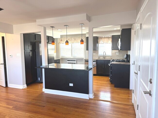Foto del edificio - 2800 N 72nd Ct