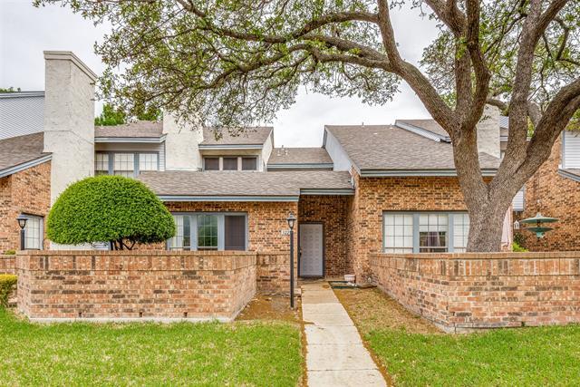 Foto principal - 3229 Devonshire Dr