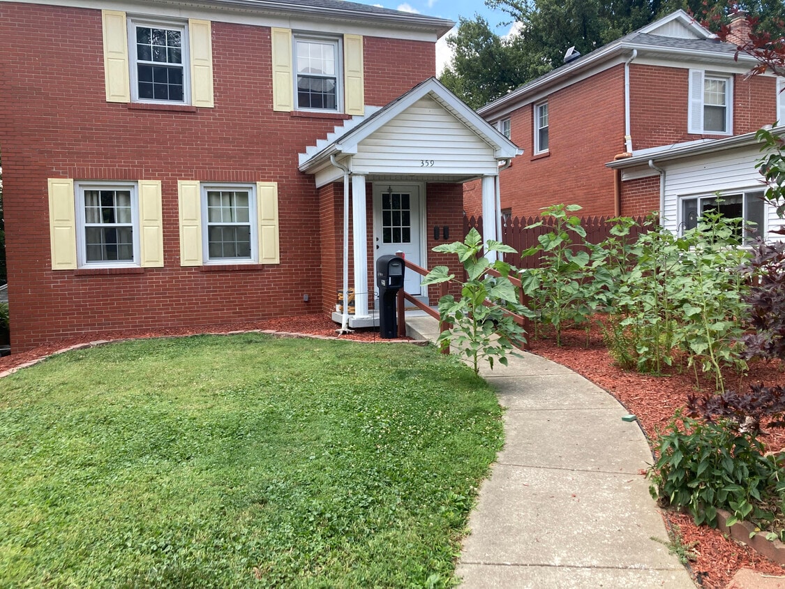 359 Dreier Blvd Unit Upstairs, Evansville, IN 47712 Apartments in