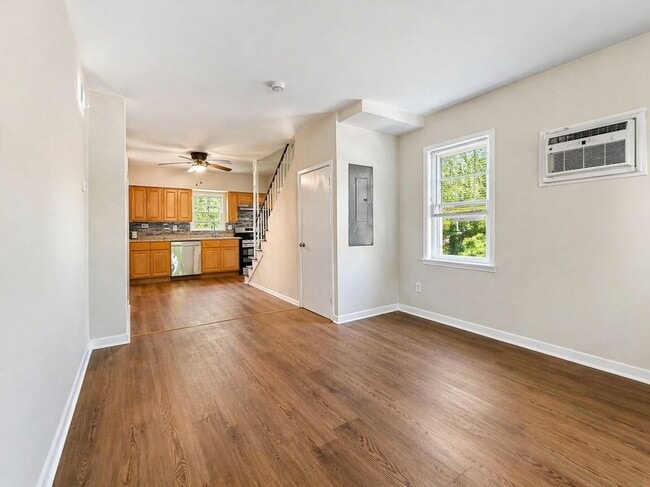 Foto del edificio - 161 Lincoln Ave