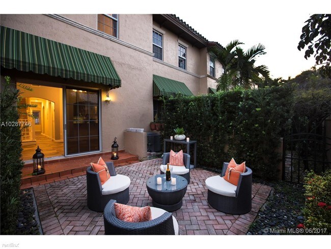 Building Photo - 455 Coral Way