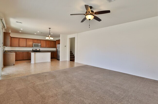 Building Photo - Heart of Queen Creek 5 bed/3 bath Home w/ ...