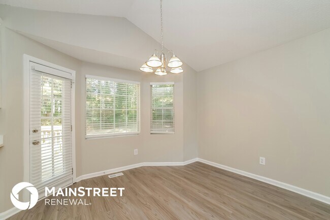 Foto del edificio - 336 Browning Cir