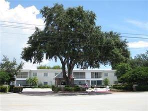 Foto principal - 6417 Bay Club Dr