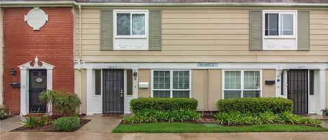 Foto principal - 18667 San Marcos St