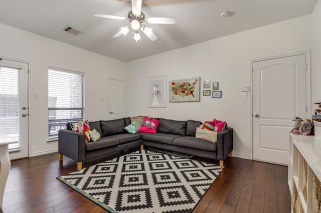 Foto del edificio - 6859 Pistoia Dr