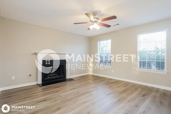 Building Photo - 11962 Markham Way, Hampton, GA 30228