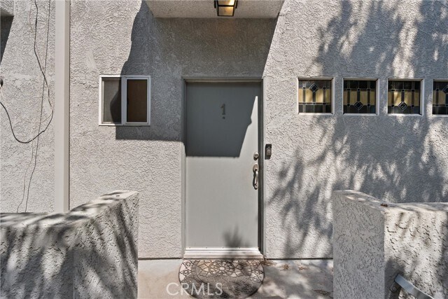 Foto del edificio - 15153 Burbank Blvd