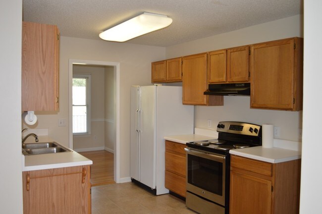 Building Photo - 59 Glenn Oak Dr