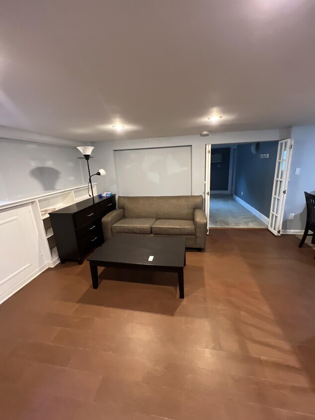 Primary Photo - 2325 37th St NW