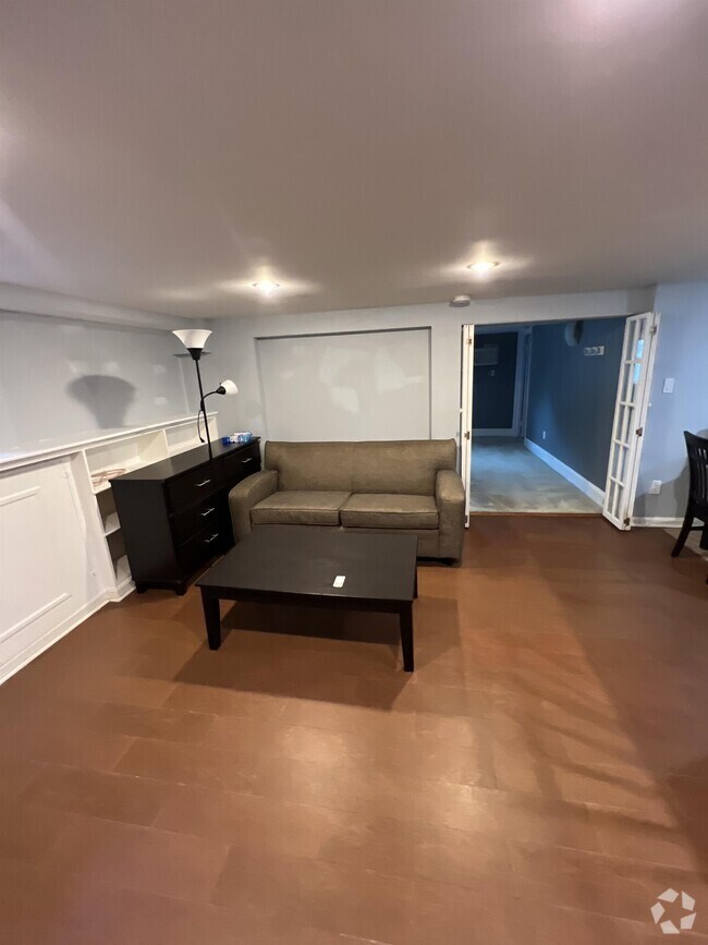 Glover Park Apartments for Rent with Hardwood Floors Washington, DC 107 Rentals