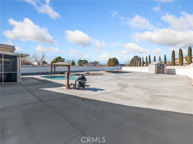 Building Photo - 14096 Branding Iron Dr