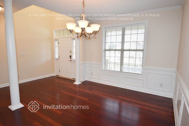 Building Photo - 335 Oak Alley Trail