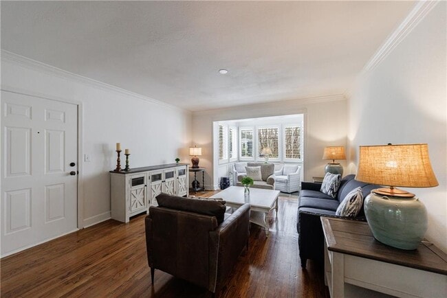 Foto del edificio - 115 Peachtree Memorial Dr NW