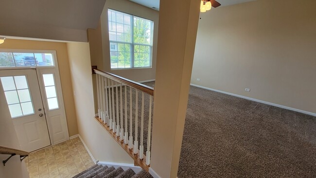 Building Photo - 2236 Beresford Dr