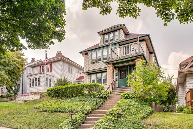 Building Photo - 3265 S Illinois Ave