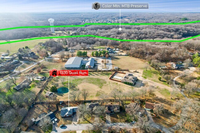 Foto del edificio - 1330 Quail Run Cir