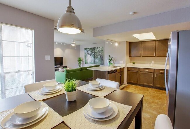 Foto del edificio - 3424 Willowrun Dr
