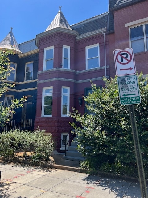 Photo - 224 N St NW Townhome