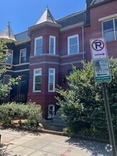Building Photo - 224 N St NW