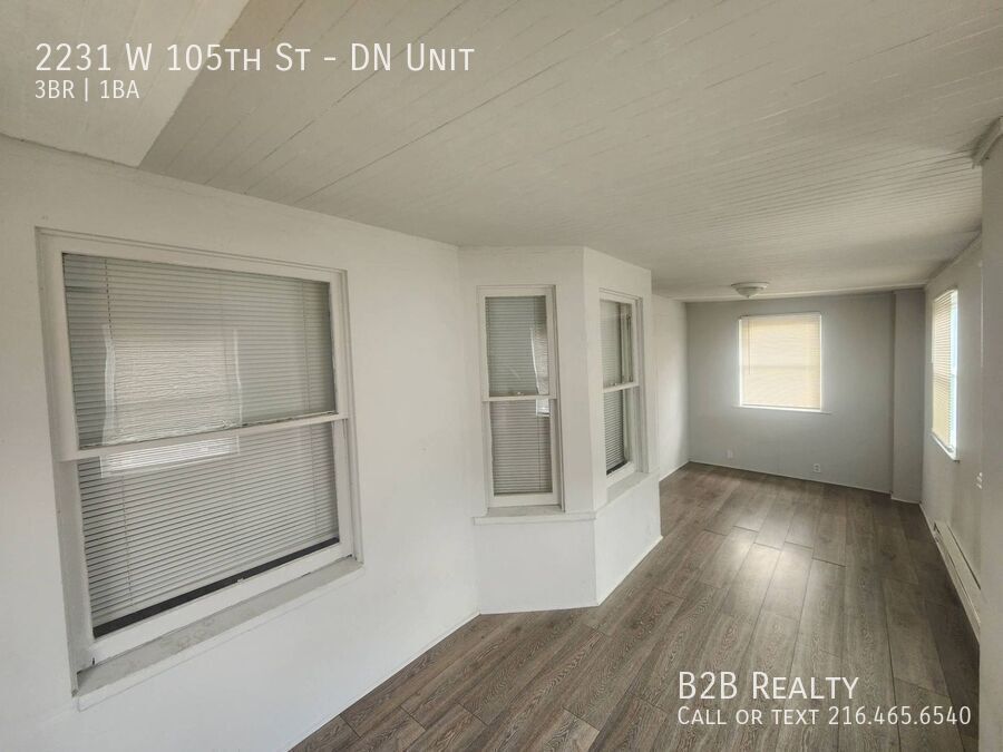 Primary Photo - Charming 3-Bedroom Property in Prime Location