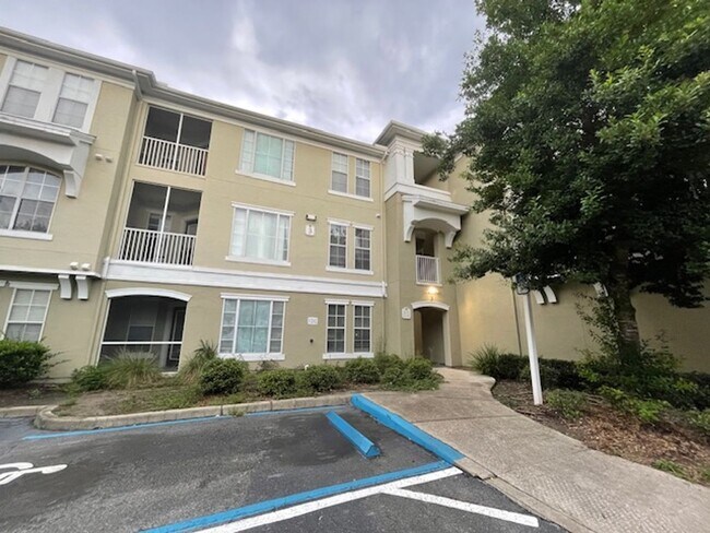 Foto del edificio - Gardens of Bridgehampton - 1 bed - 1 bath