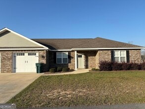 Building Photo - 100 Haystack Ln