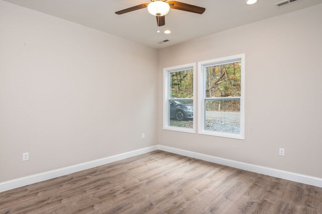 Habitación principal con vestidor - 110 Owens Creek Rd