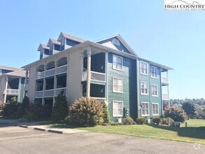 Building Photo - 155 Birkdale Ct