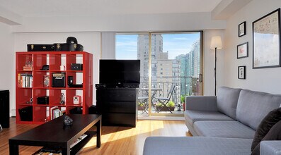 Building Photo - 840 Broughton St