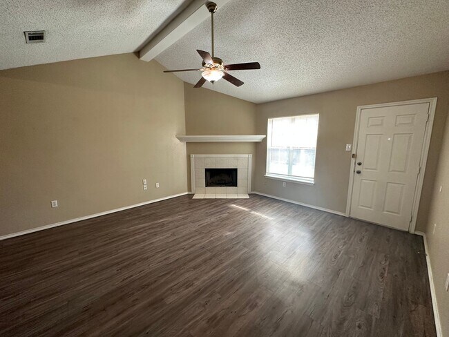 Foto del edificio - Well kept home in west Lubbock