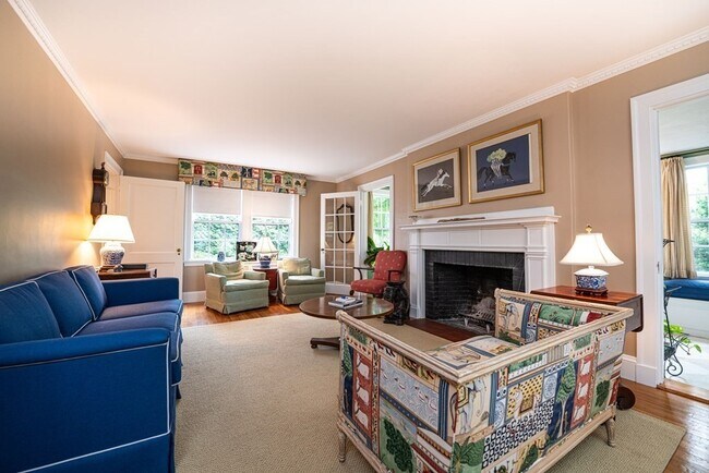 Building Photo - 25 Burditt Ave