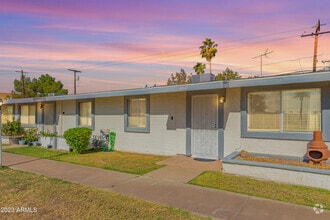 Building Photo - 10612 W Oakmont Dr