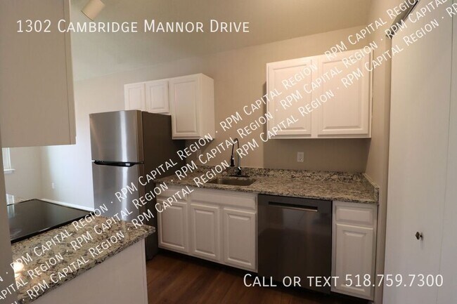 Foto del edificio - 1302 Cambridge Manor Dr