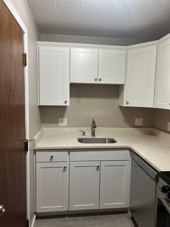 Building Photo - 35 Prospect St